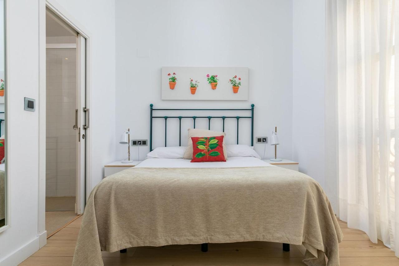 Holiday Rentals Tempa Museo Siviglia Esterno foto